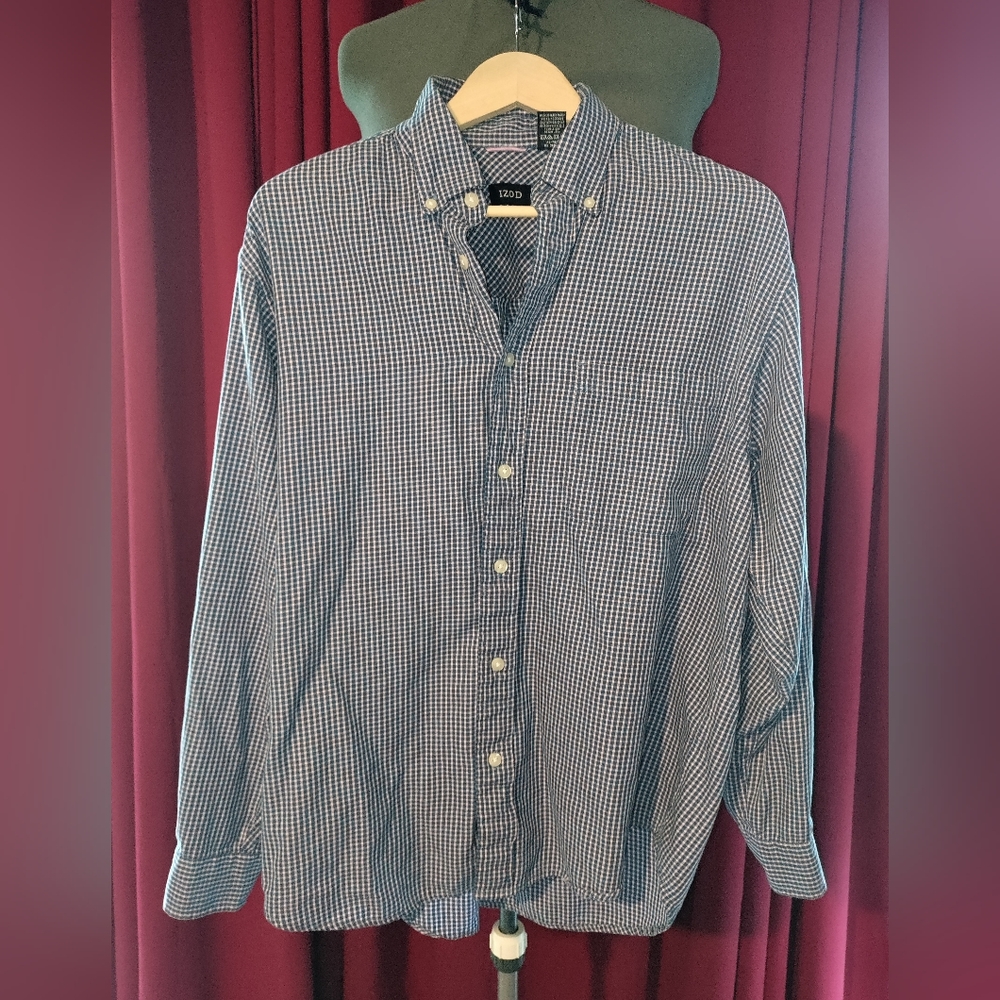 Izod mens plaid button down